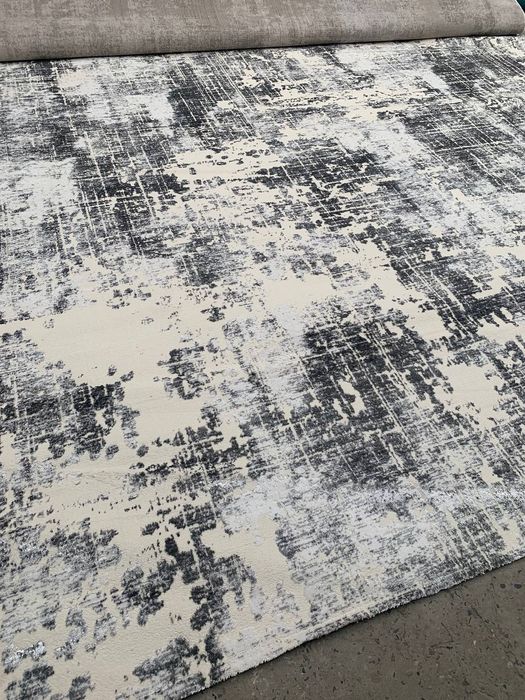 Kavralan kavralin kovralan gilam optim sotamiz ustonofka qilamiz narxi