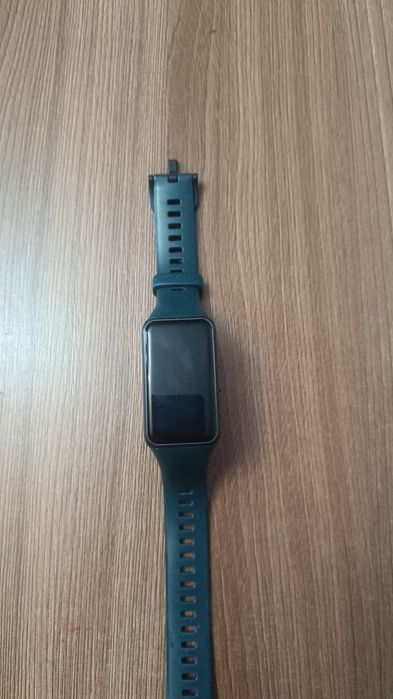 Сенсорные часы Huawei band 6-60D