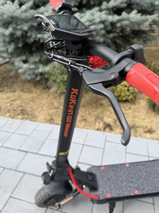 De vânzare G2 Master – trotinetă electrică