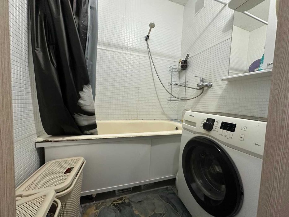 Продам 3 ком в центре