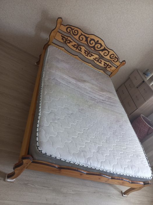 Тахта двуспальная