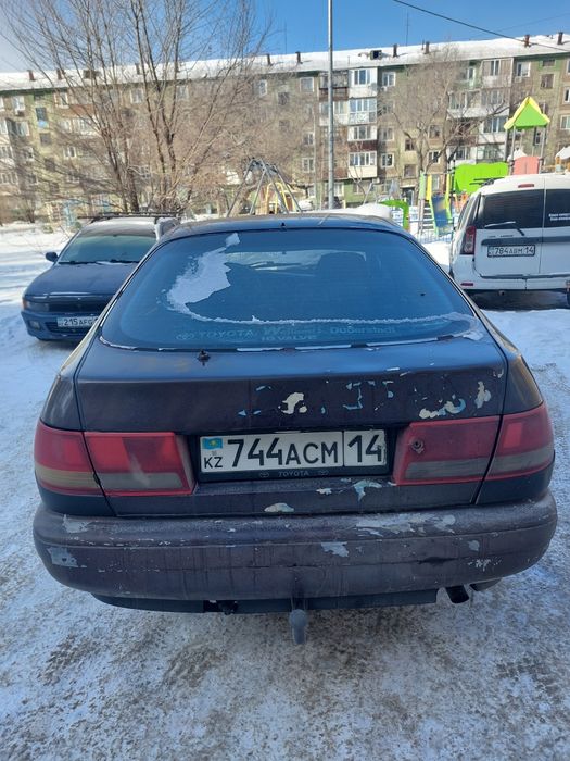 Продам Тойота карина е