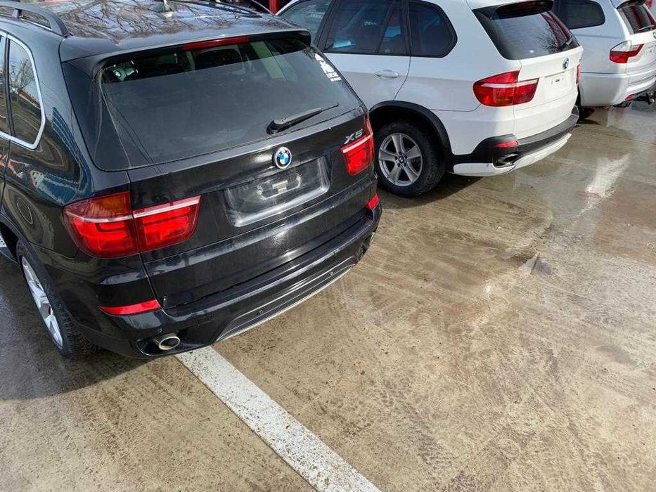 Dezmembrez bmw x5 e70 facelift/x3 e83 facelift/x5 e70 non-facelift