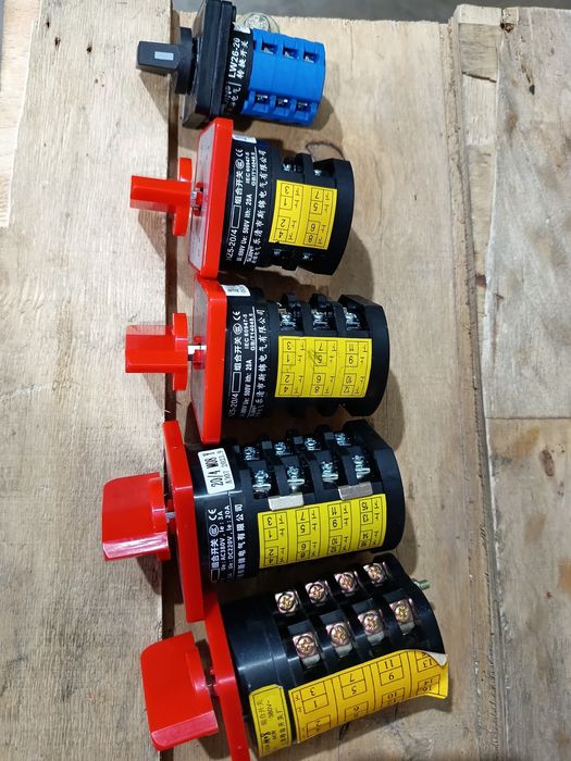 Переключатели кулачковые, пакетные.