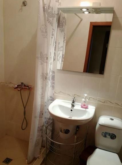 Дава се под наем Двустаен апартамент в София, Център - 60 кв.м за 648.21 € - Снимка #6