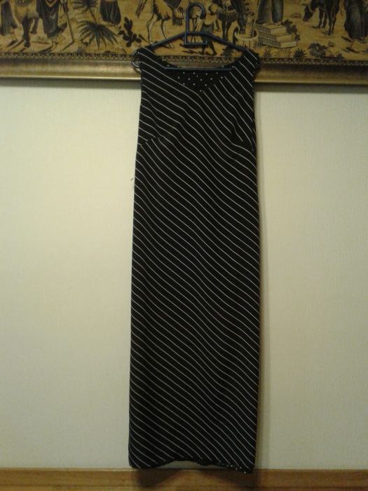 Платье продам бренд "Betty Barclay"