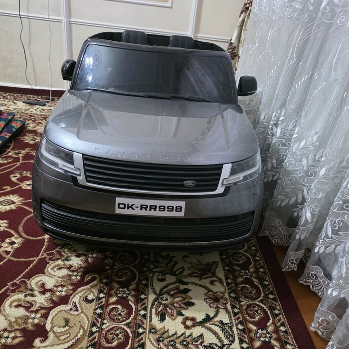 Rangrover elektor moshina