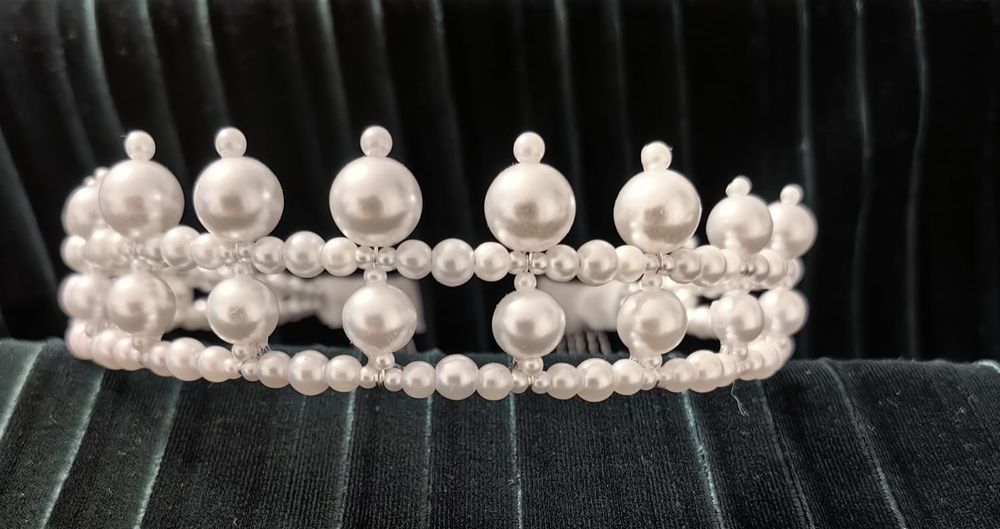 Vând coronita / diadema / tiara de de mireasa cu perle