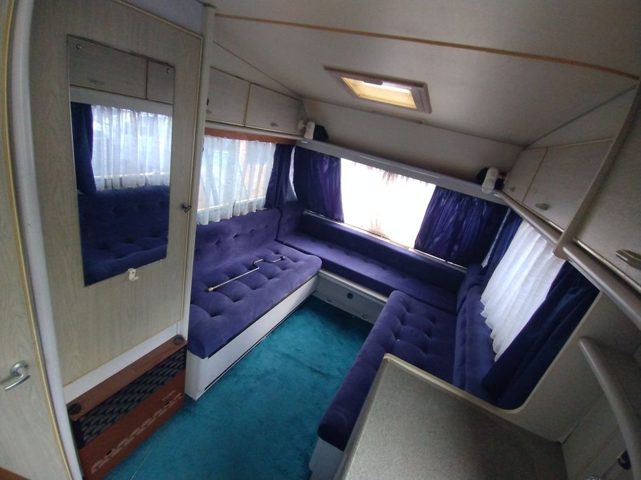 Rulotă camping 3 persoane înscrisă Ro discutabil