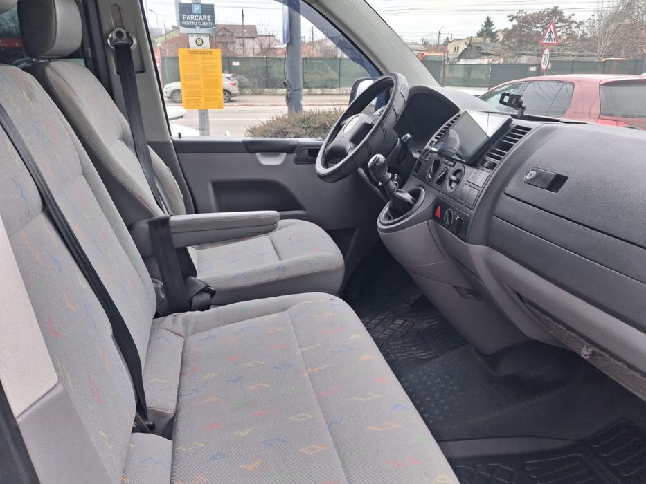 Vw Transporter T5/2008/1.9TDI/8 locuri-4.990€