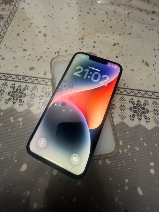 Iphone 14 в хорошем состояние