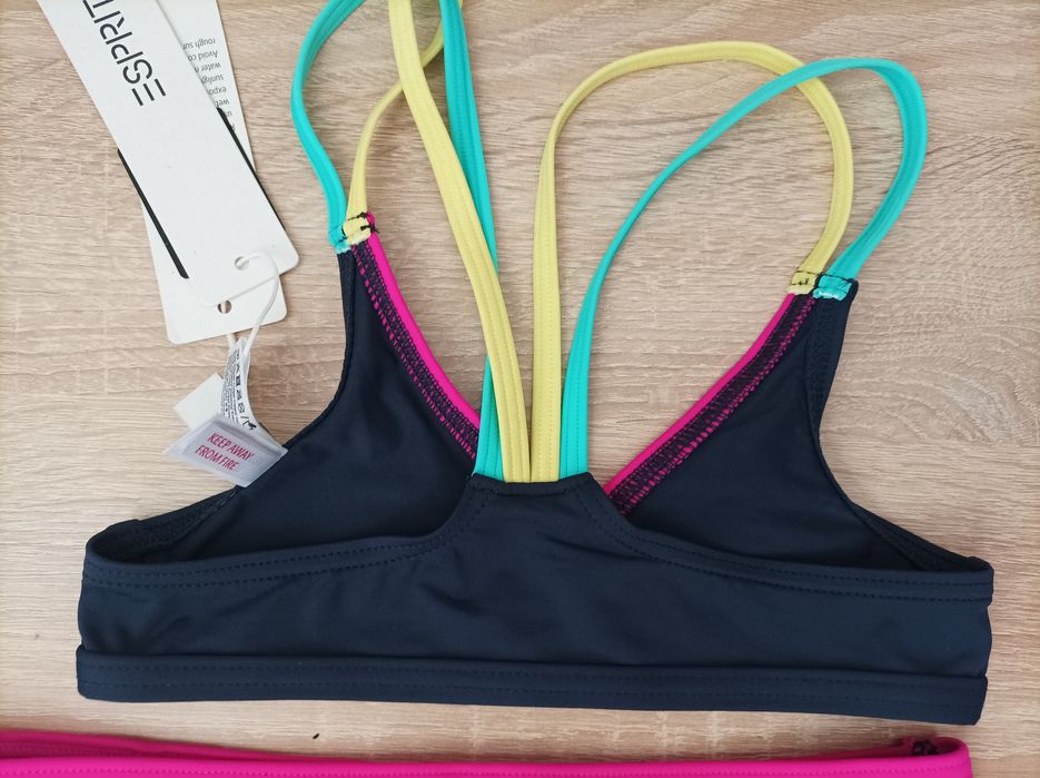 Esprit 7-9год 128-134см бански