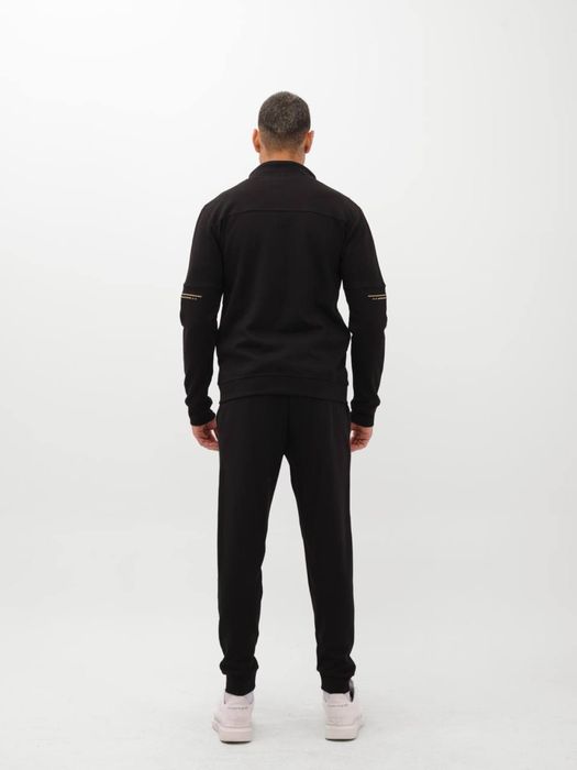 Стилен спортен комплект BOSS - две части, най-високо качество