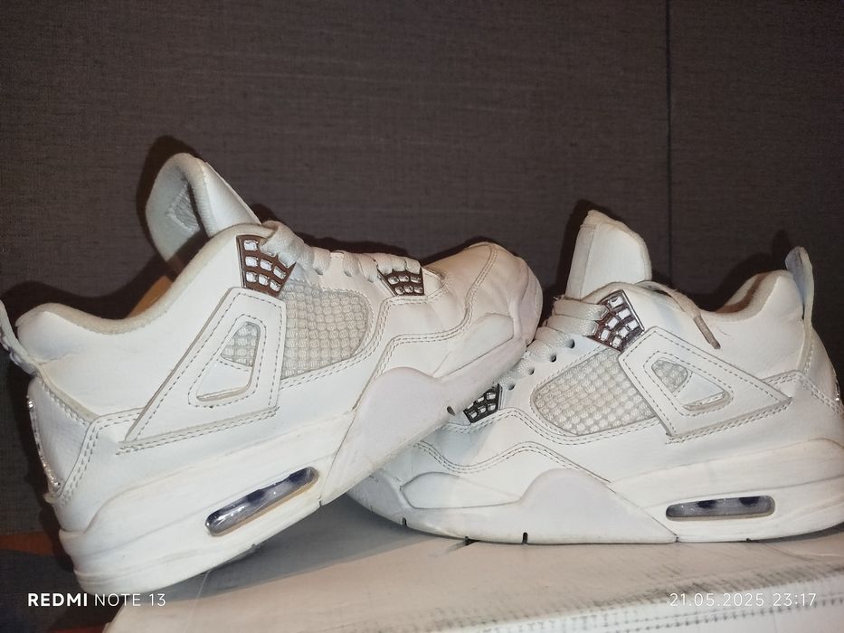 Jordan 4 pure money