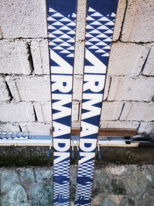 Vând schiuri Armada El Ray 178cm twintips freeride allmountain