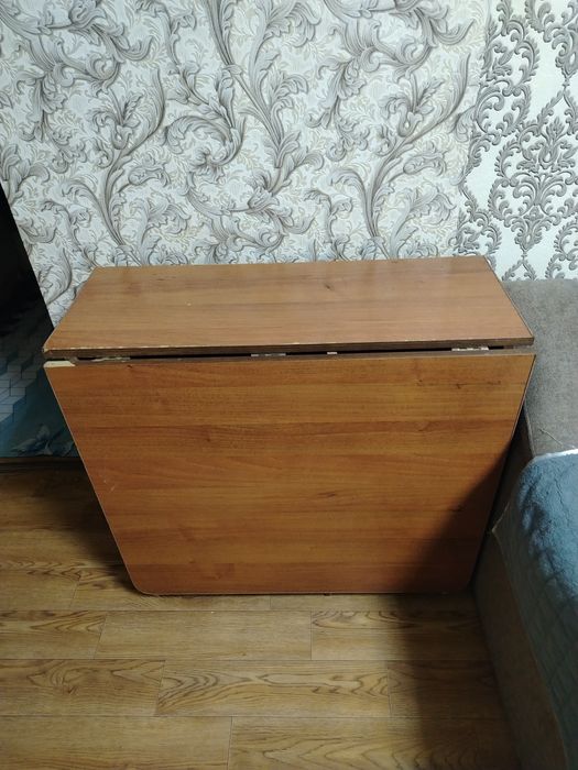 Продам раздвижной стол