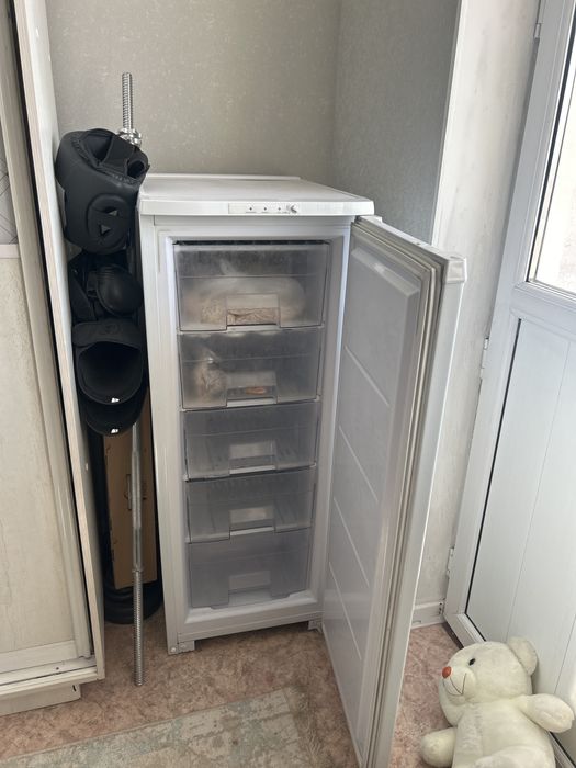 Морозильник в отличном состоянии