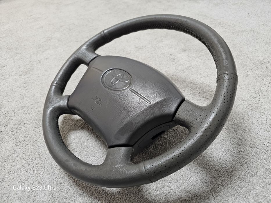 Руль Тойота Ленд круз 80