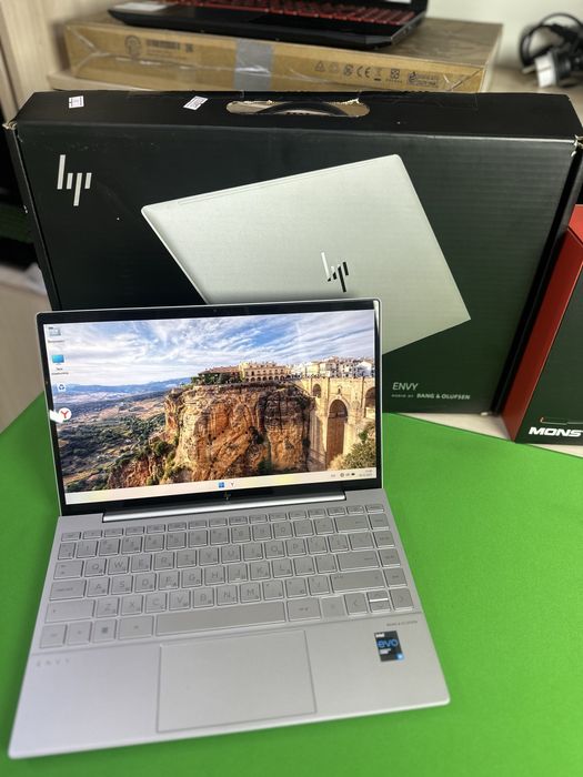 Ультрабук бизнес класс! Core I5-1135G7! Сост отличный!