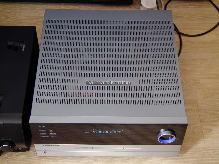 Receiver AV 7.1 Harman Kardon AVR 7300, monstru 25kg
