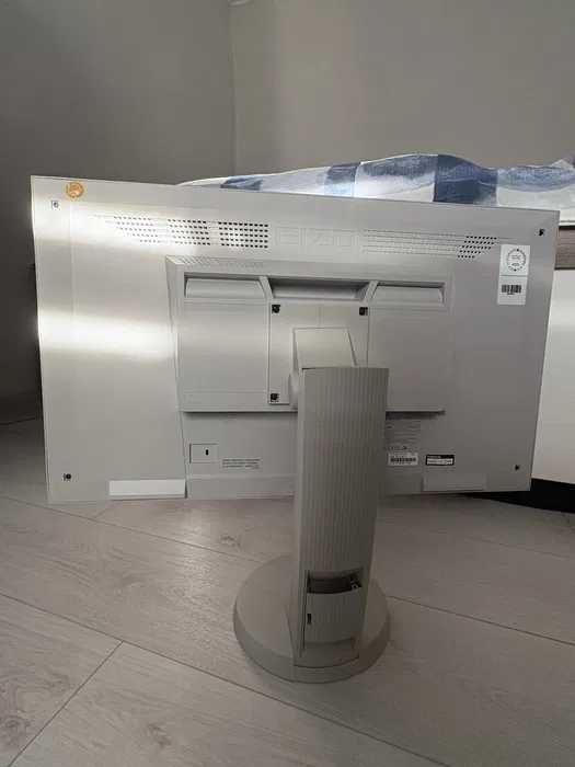 Accesoriu consola EIZO FlexScan EV2736W – 27” IPS-Japan