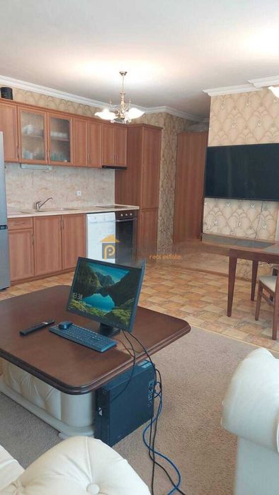 Продава се Двустаен апартамент в Пловдив, Христо Смирненски - 80 кв.м за 1600 €/кв.м - Снимка #2