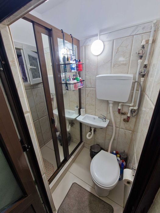 Vând Apartament 2 Camere – Renovat și Mobilat  – Zona Războieni