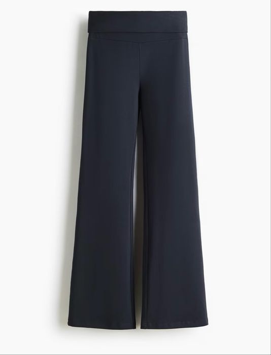 Клин H&M клоширан панталон