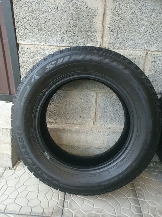 Зимние шины,  размер - 195/65 r 15