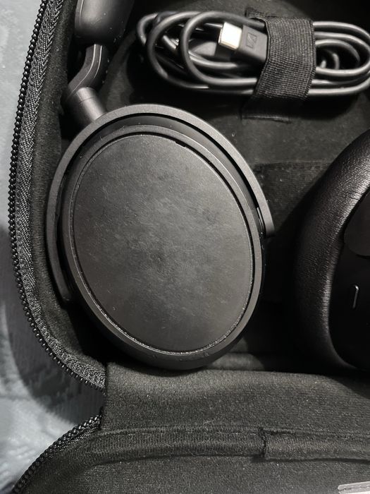 Слушалки Sennheiser ACCENTUM Plus