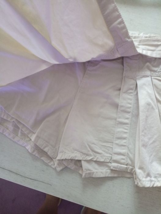 Zara пола-панталон 152