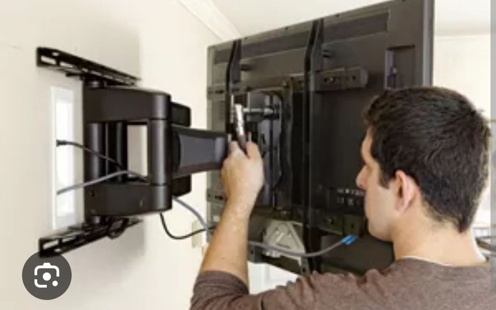 Установка телевизора на стену