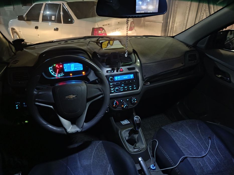 Srochni sotiladi kobalt 3 pazitsa