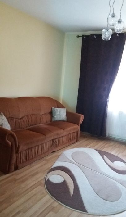 Vând casa renovata în Sebiș