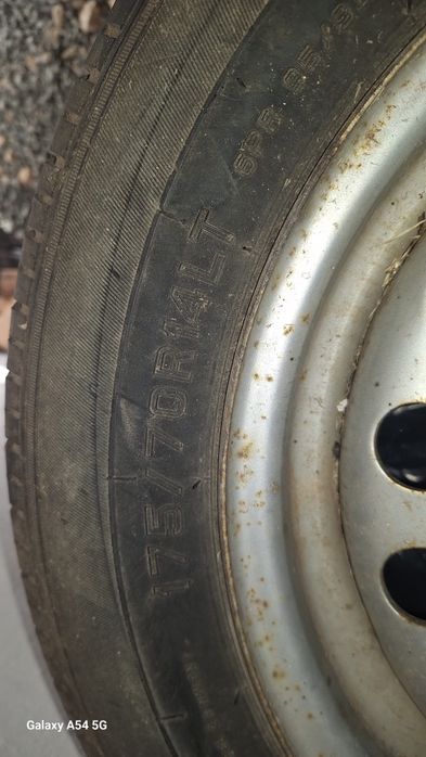 Vand  2 roti  r 14 rulota  -remorcuta