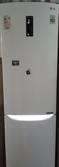 Холодильник LG продам