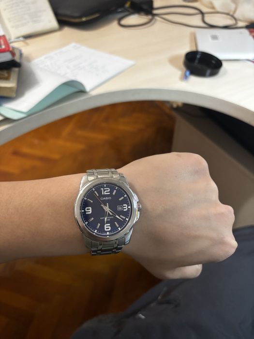 Часы Casio оригинал идеальные