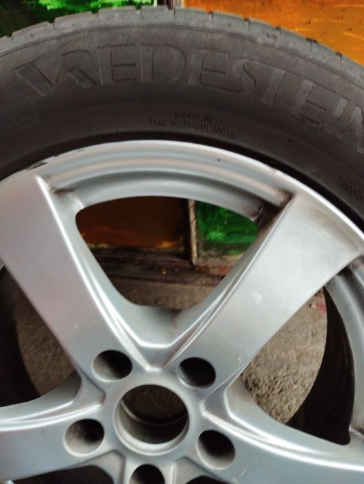 Vând 5 roti jante  denzel aliaj cu  anvelope vredestein/scimb