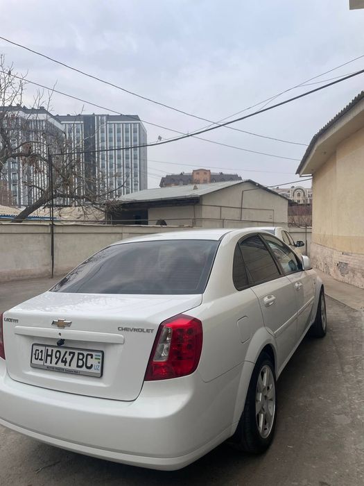 Jentra avtomat chevrolet