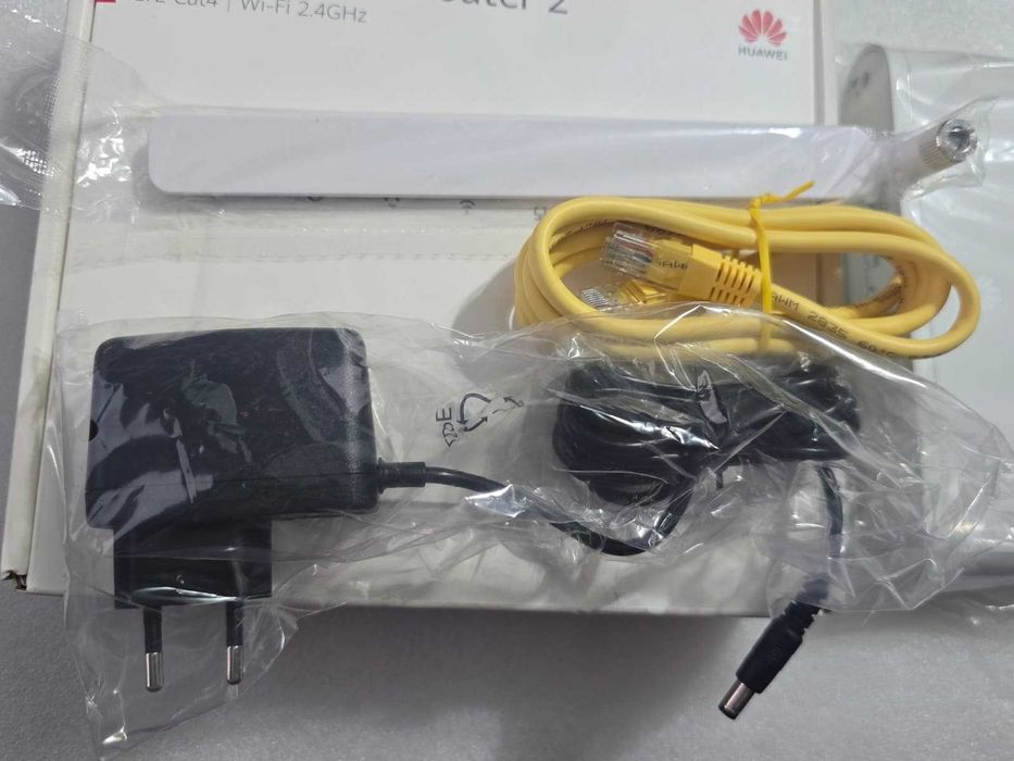 Router Wireless 4G Huawei B311-221 LTE Cat4 Wi-Fi 2.4GHz Slot SIM Deblocat
