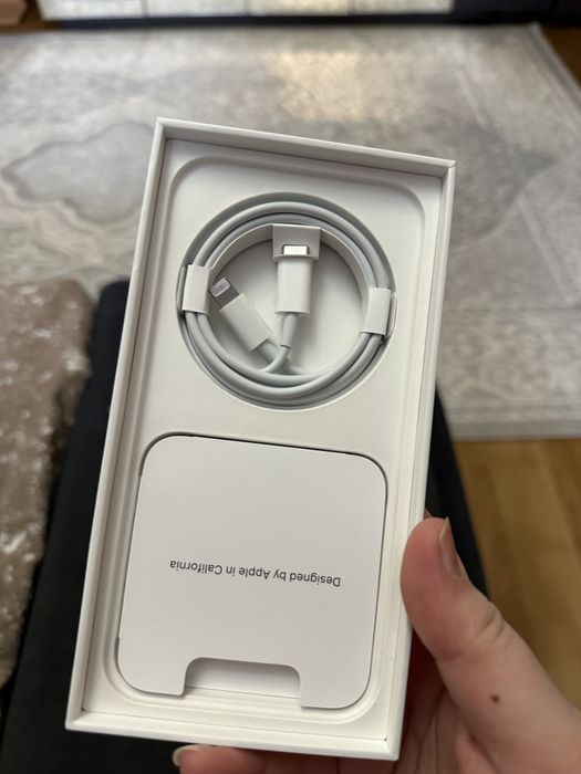 СРОЧНО ПРОДАМ 13 IPhone новый