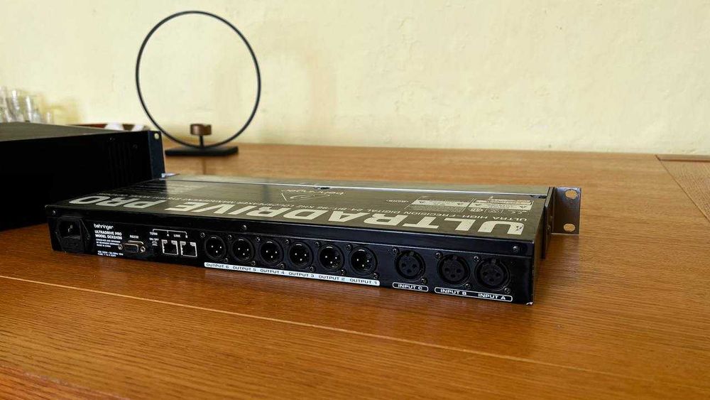 Sistem Audio Profesional PA - Amplificator the t.amp TSA 4000 + Procesor Behringer DCX2496 + 2x Subwooferi