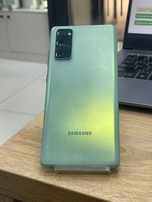 Samsung galaxy S20 FE (p25)