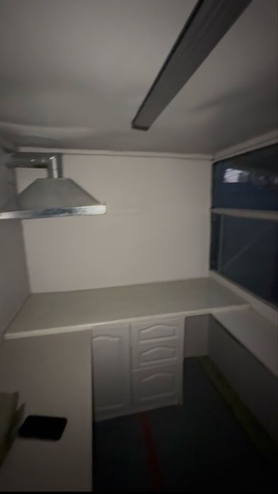 Киоск продам 1.8*3