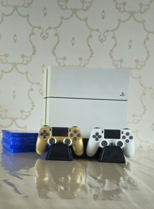 Белый Playstation 4 fat,512 гб