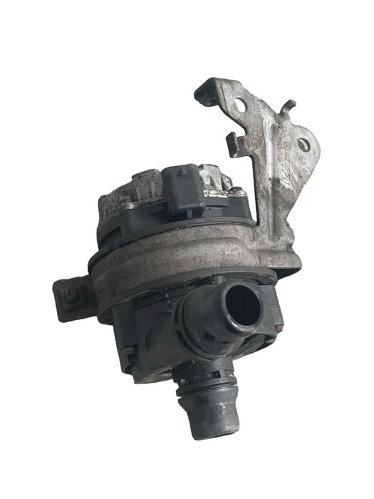 Pompa De Apa Suplimentara Lichid De Racire Mercedes-Benz C-Class W205