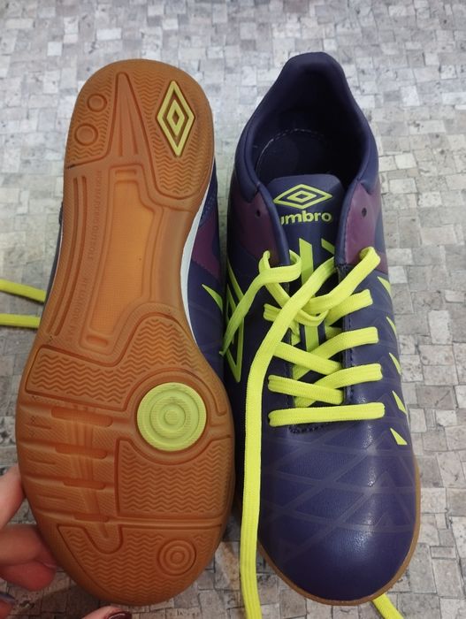 Спортни обувки Umbro