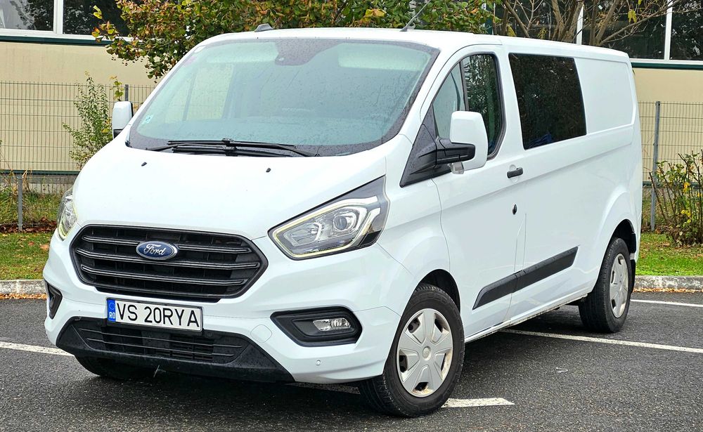 inchiriez ford transit custom in Braila 5 locuri plus marfa