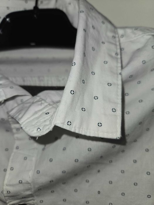 Лот от две ризи 152см за 7 евро