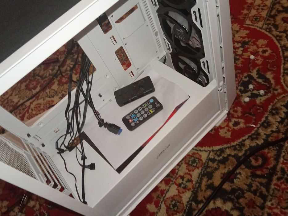 Корпус пк компьютера